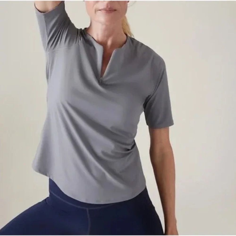 Athleta Gray Sunchaser Quarter Zip UPF Short Sleeve Tee